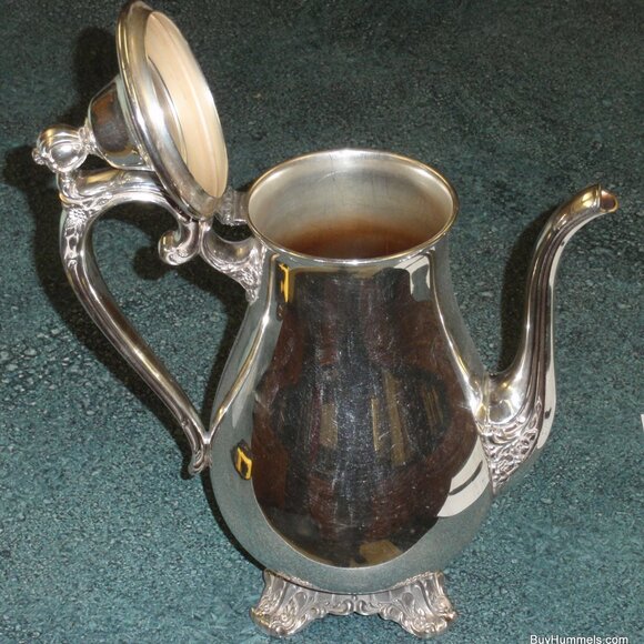 Victorian Rose WM Rogers & Son Silverplate Tea Pot Coffee Pitcher #1901 - GIFT! - Picture 8 of 9